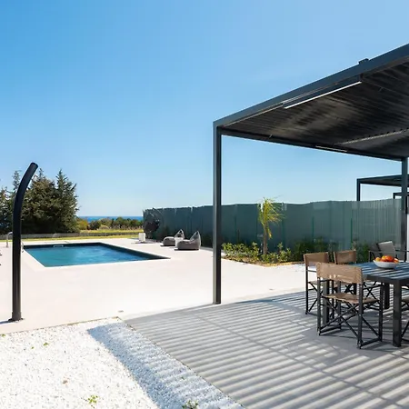 Elixir Vacation فيلة غينادي