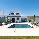 Elixir Vacation Villa Gennadi