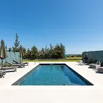 Elixir Vacation Villa *