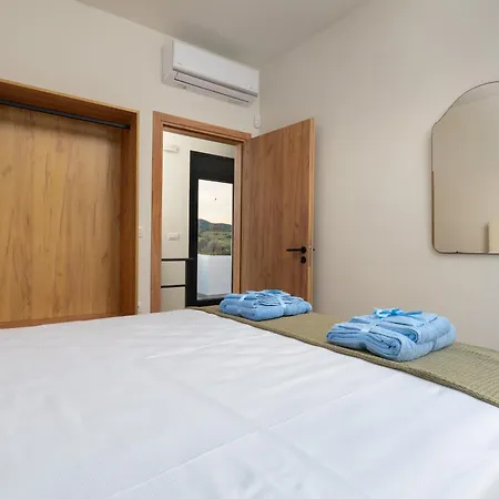 Elixir Vacation Villa